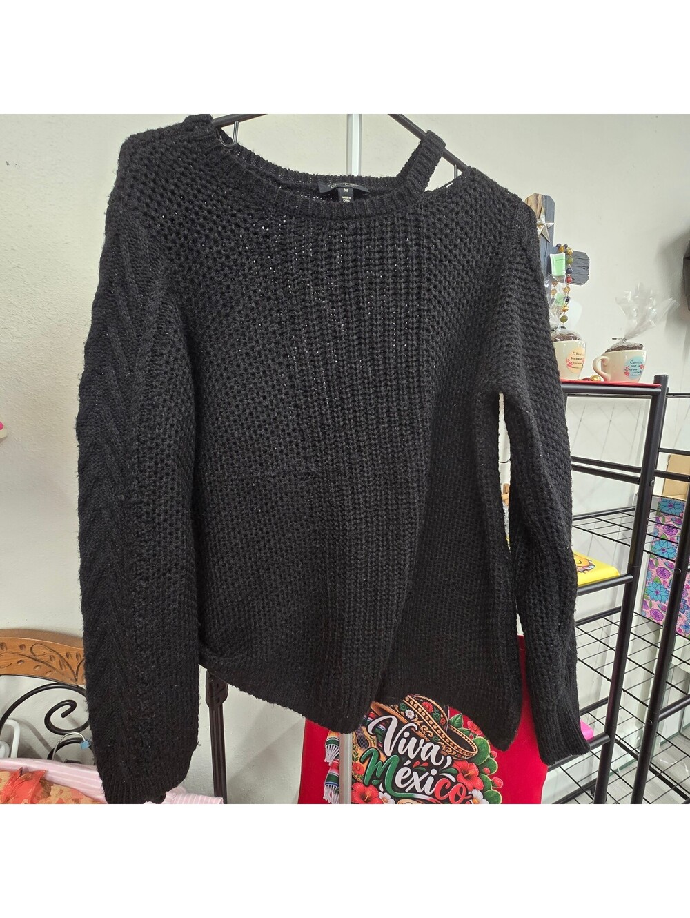 Jessica Simpson women’s black knit sweater